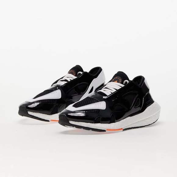 Adidas by Stella McCartney Ultraboost 22 Black Patent Sneakers Shoes Size 8 - Picture 1 of 9